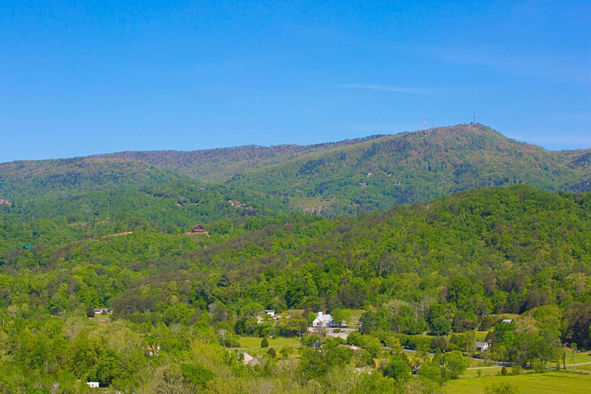 Misty Mountain Hideaway Lägenhet Pigeon Forge Exteriör bild
