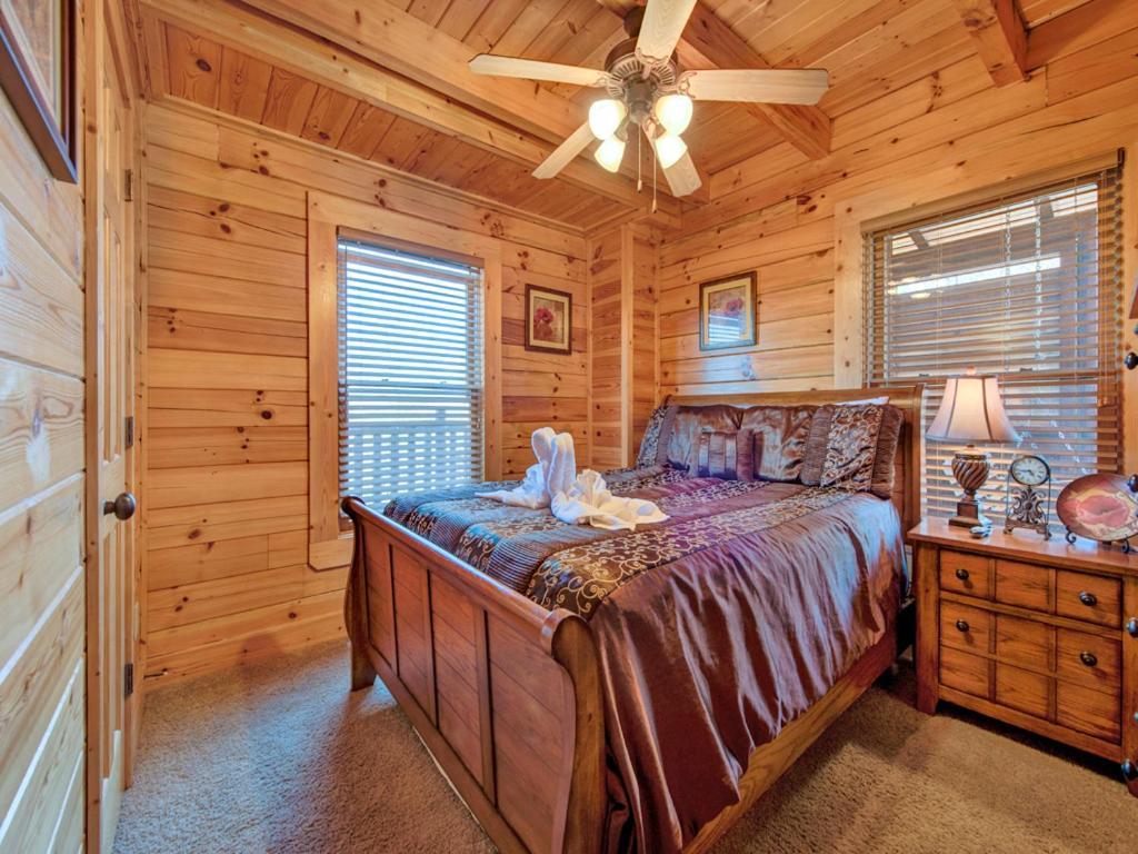 Misty Mountain Hideaway Lägenhet Pigeon Forge Exteriör bild