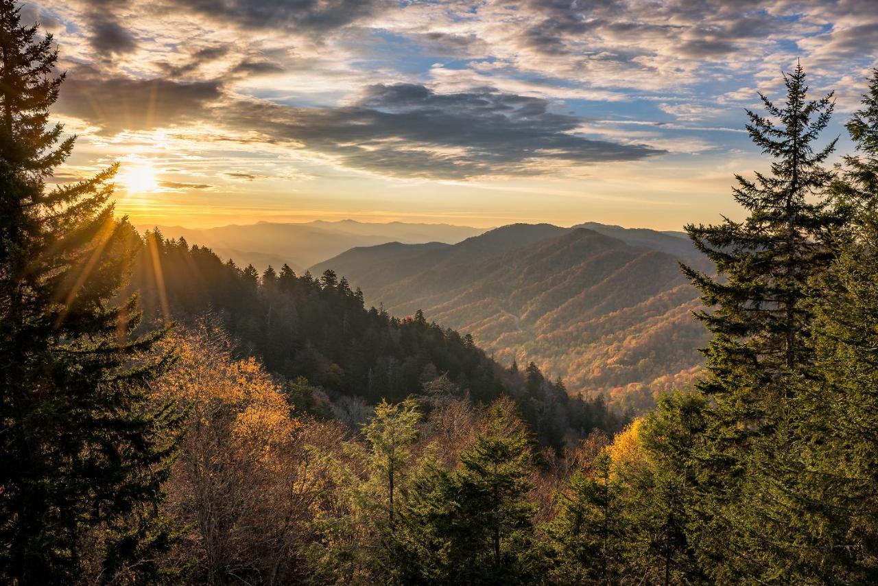 Misty Mountain Hideaway Lägenhet Pigeon Forge Exteriör bild